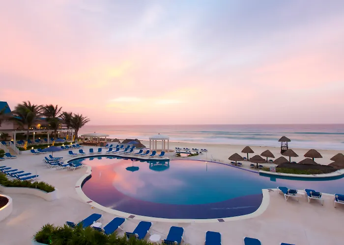 Golden Parnassus Resort & Spa (Adults Only) Cancun